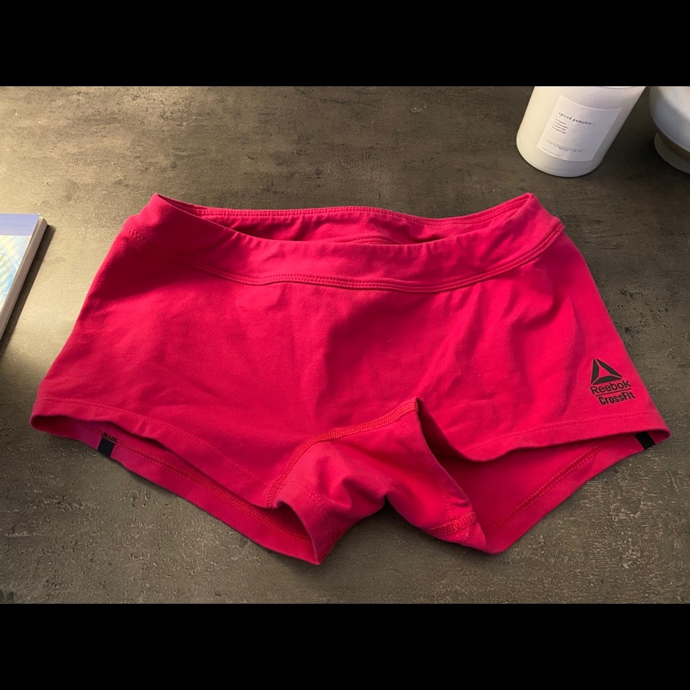 Reebok Chase Booty Short